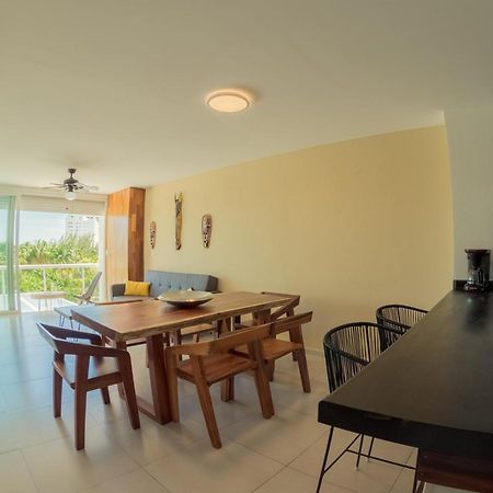 Beachfront Luxury Apartments 칸쿤 외부 사진