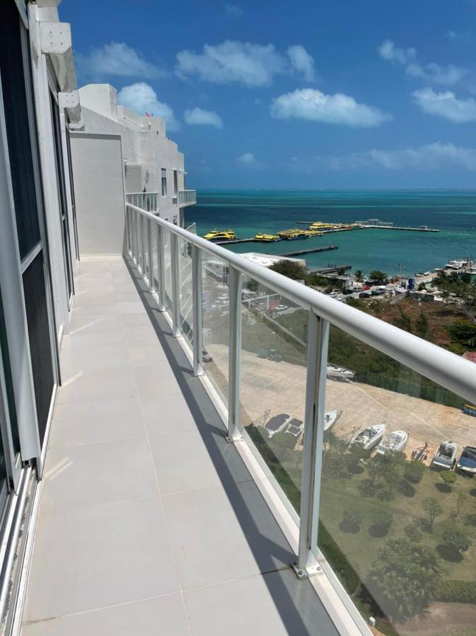 Beachfront Luxury Apartments 칸쿤 외부 사진