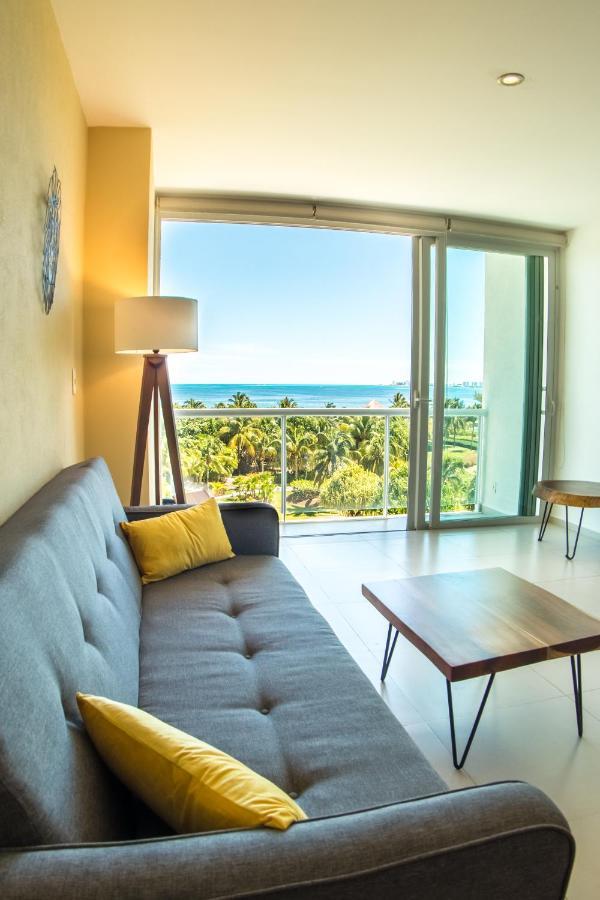 Beachfront Luxury Apartments 칸쿤 외부 사진