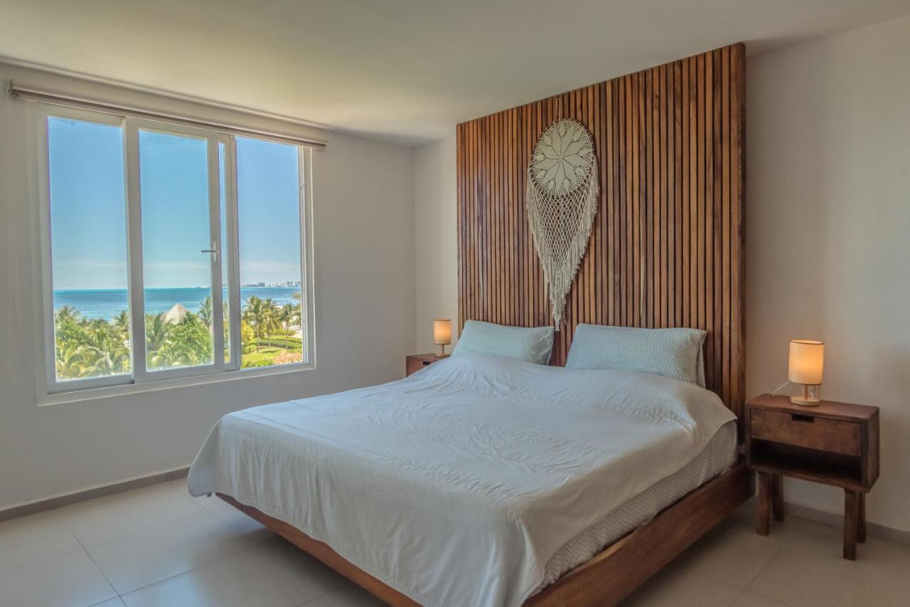 Beachfront Luxury Apartments 칸쿤 외부 사진