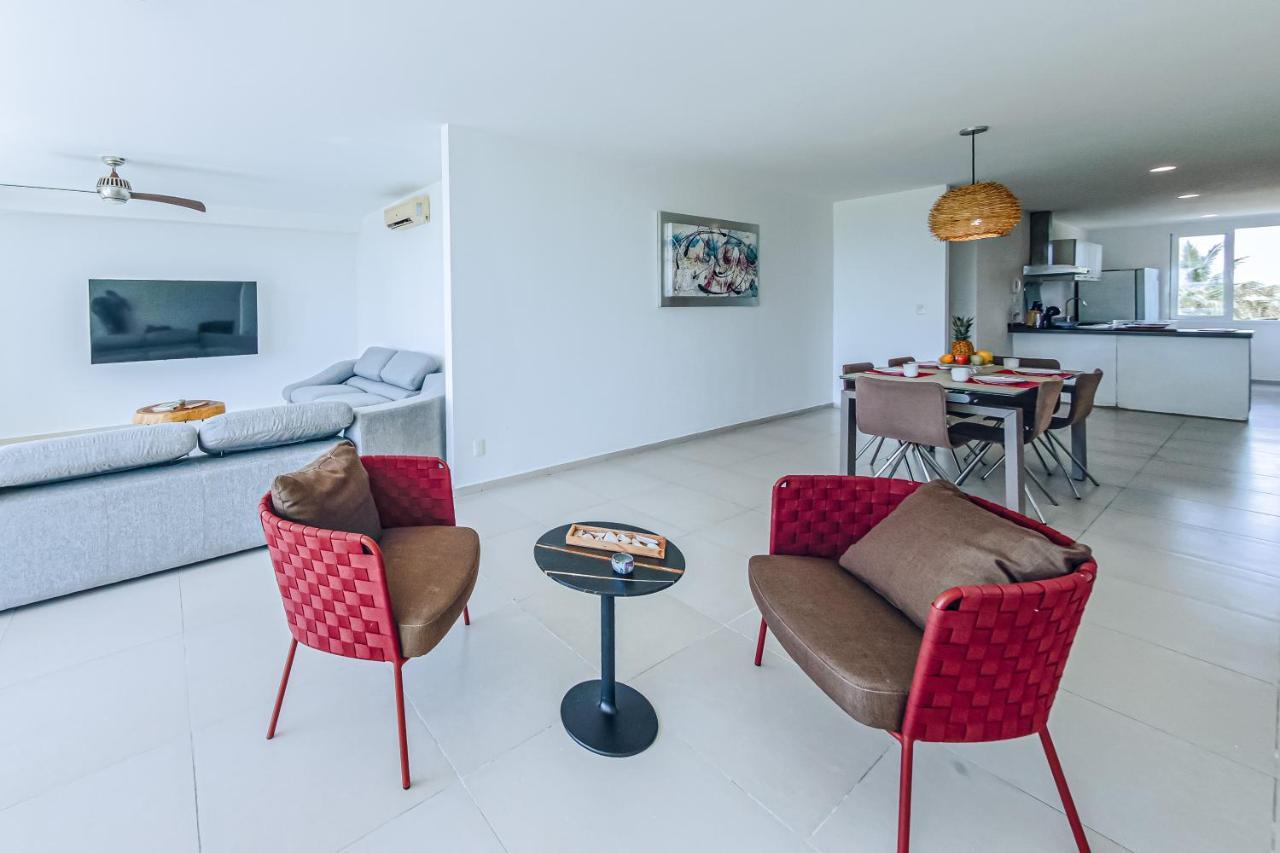 Beachfront Luxury Apartments 칸쿤 외부 사진