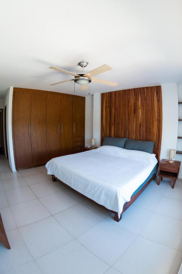 Beachfront Luxury Apartments 칸쿤 외부 사진