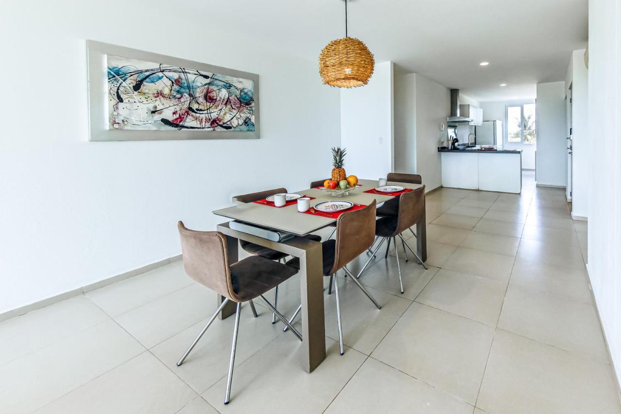 Beachfront Luxury Apartments 칸쿤 외부 사진